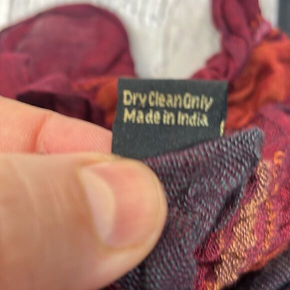 Scarf Rectangular Ruffle Burgundy Colorful with Fringe - Picture 6 of 6